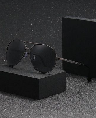 Men Metal Frame Aviator Sunglasses