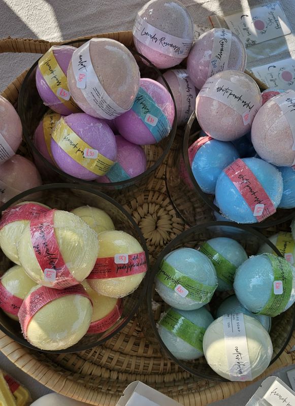 Lemongrass Ginger Bath Bomb