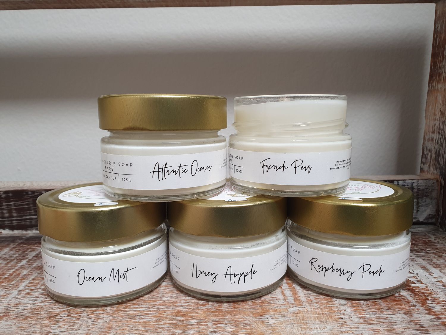 Floral Stay Soy Candle