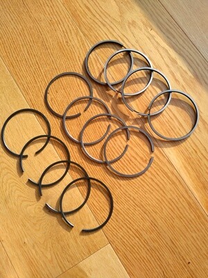 4 Sets of Standard Piston Rings 1.6