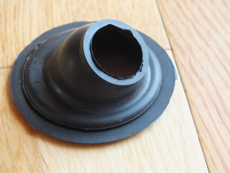 Heater Grommet Angled Murena
