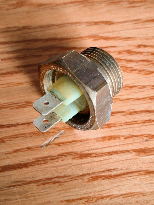 Cooling Fan Temp Sender 205 T-16
