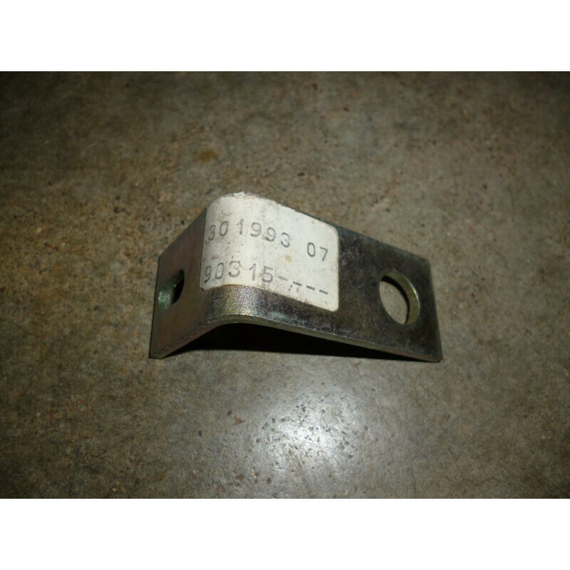 Front Light Support Bracket Bagheera