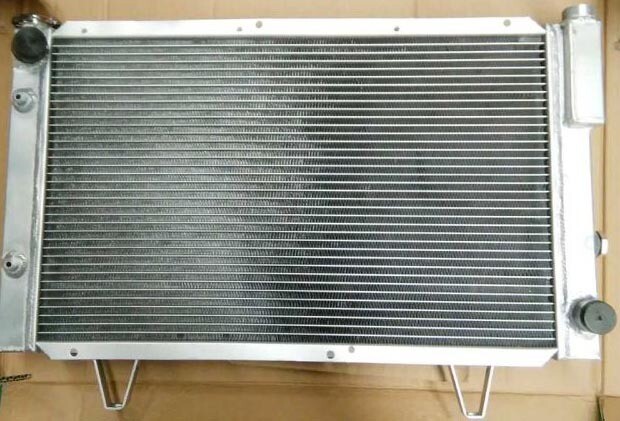 Radiator 505 GTI Turbo