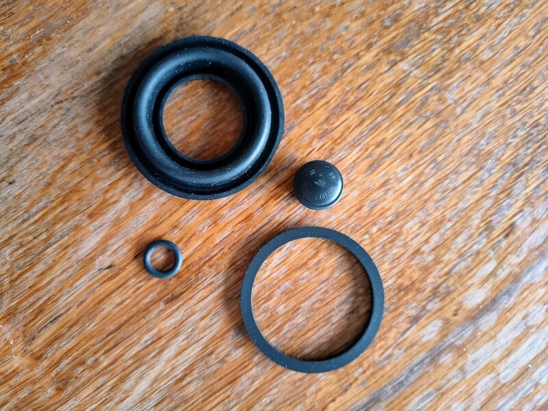 Caliper Seals M530 Rear