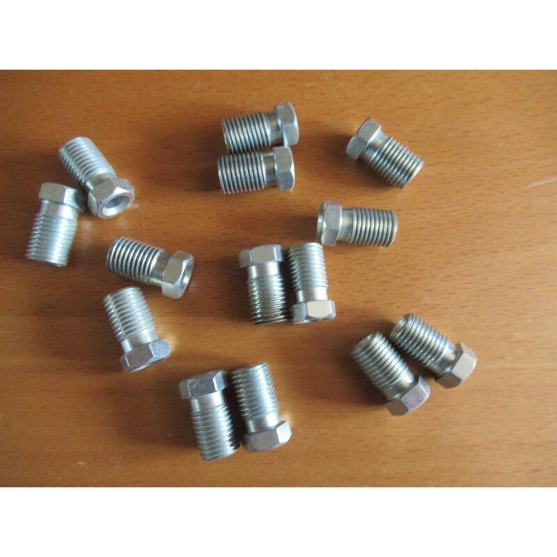 Brake Line Bolts M530