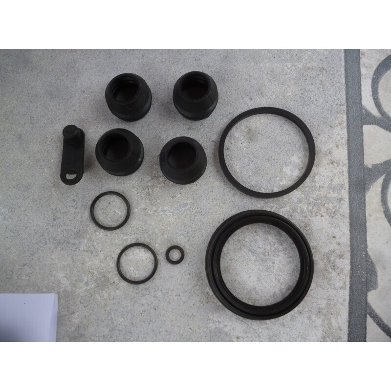 Rear Brake Service Kit 205 T-16