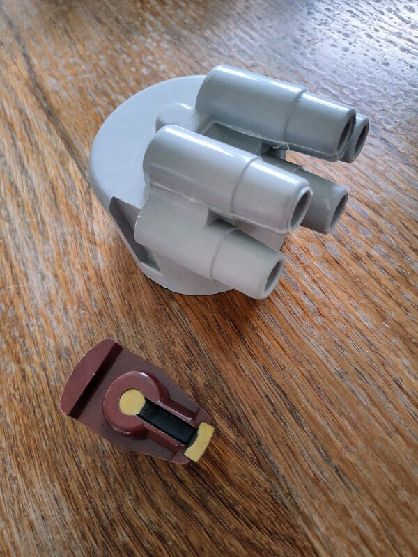 Paris-Rhone Distributor Cap and Rotor Arm Bagheera
