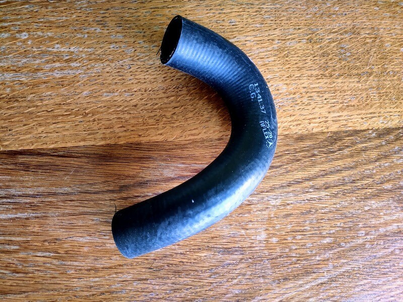 Engine Hose 1341.37 2.2