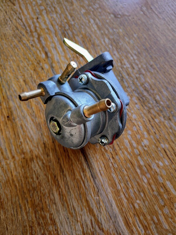 Petrol Pump 1.6