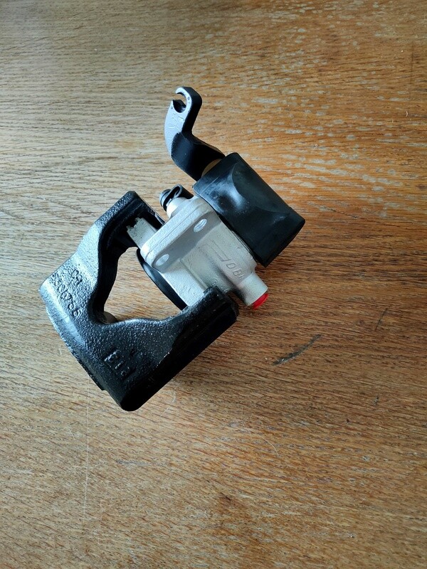 Reconditioned Rear Brake Caliper Murena Driver on Exchange
