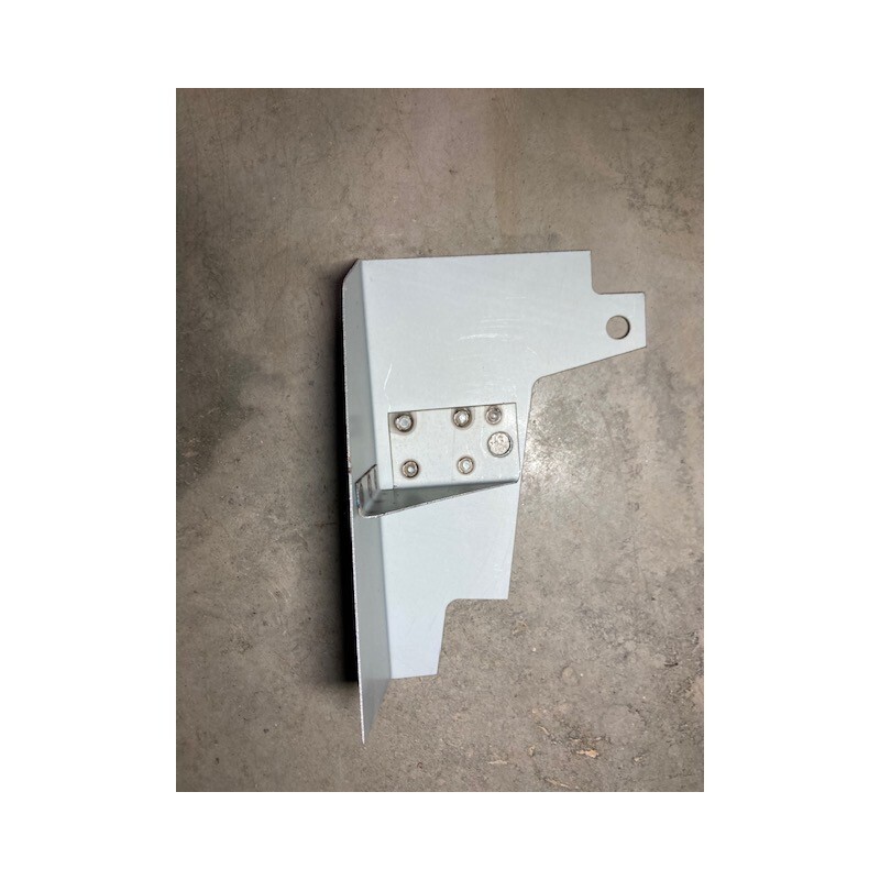 Mudguard Panel Passenger Side M530