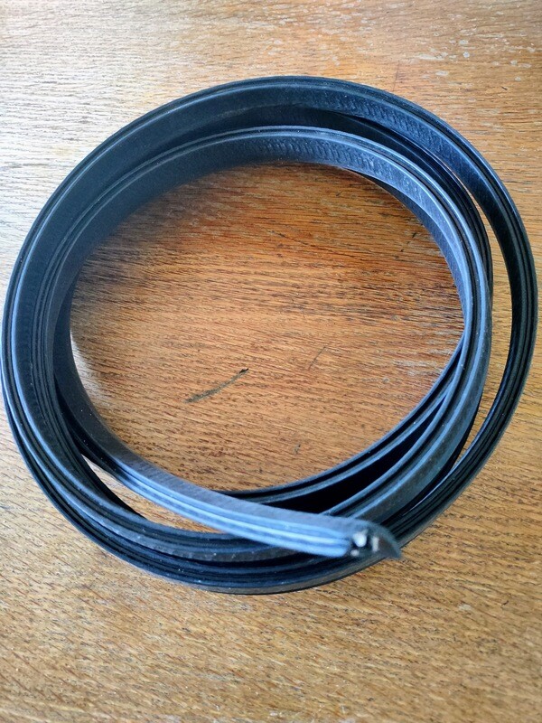 Front Bonnet Seal M530