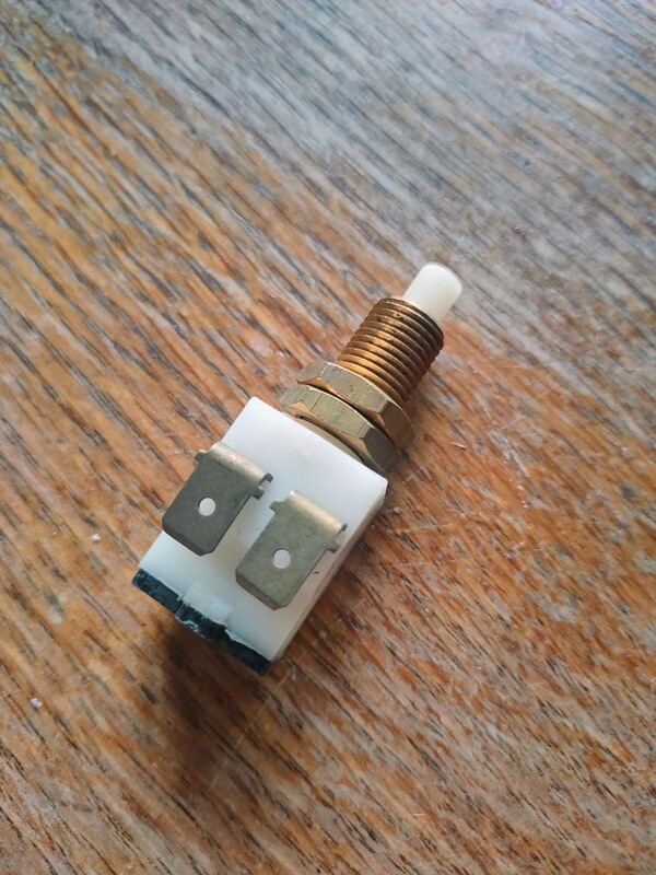 Brake Light Switch M530 and Bagheera S1