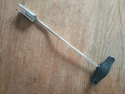 Ignition Lead Removal Tool