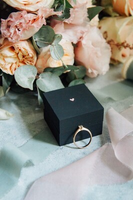 Коробочка для помолвочного кольца "Mini" с розовым сердечком