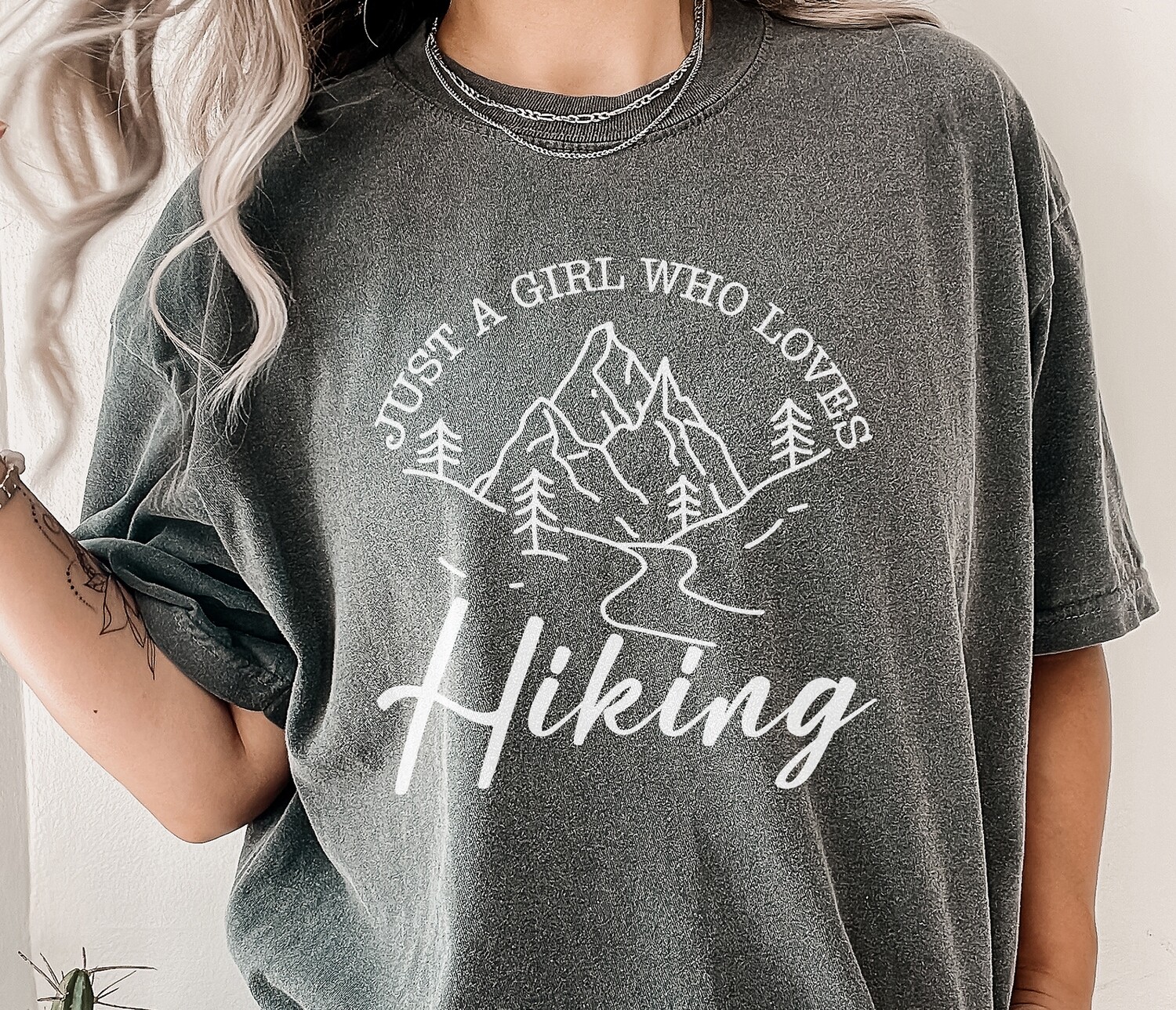 Just a Girl who loves Hiking