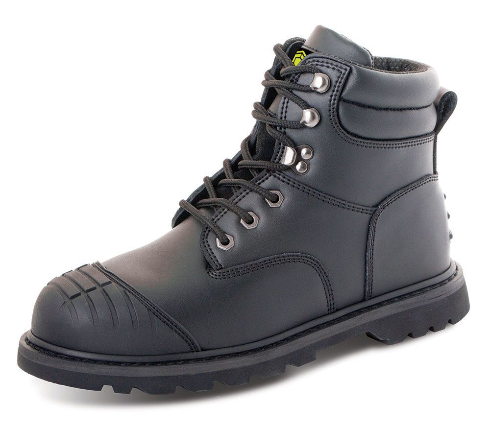 Goodyear Welt Boot With Scuff Cap Black