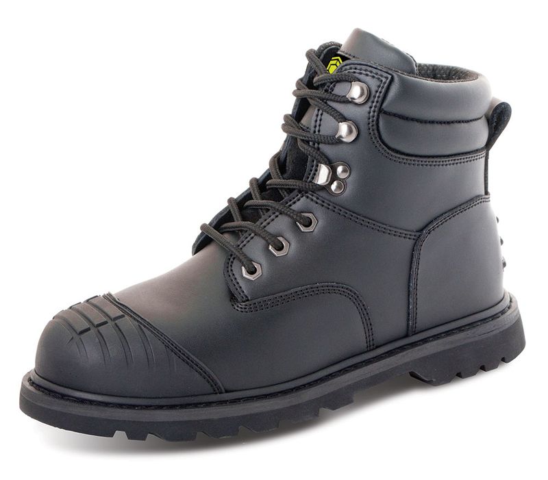 Goodyear Welt Boot With Scuff Cap Black