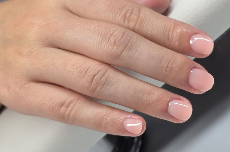 Nägelkauen adé Neuset