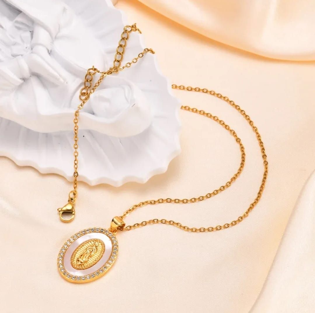 Maria Necklace