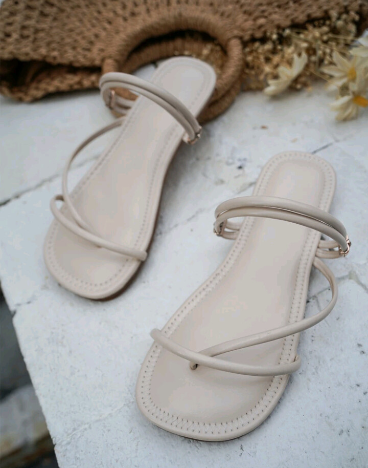 Thin Strap Two Way Wear Thong Sandals