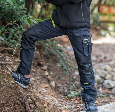 Pantalone da lavoro nero Kapriol Dynamic elasticizzato modello stretch per artigiani