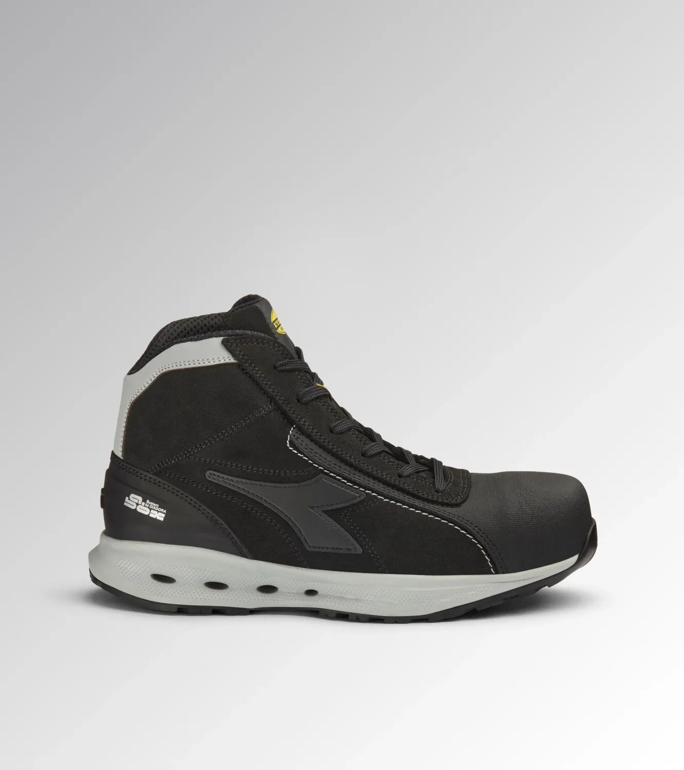 Diadora Glove Airbox Mid Pro S3S ESD 701.183120: La scarpa antinfortunistica media con protezione punta e suola traspirante G