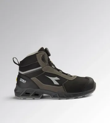 Diadora Shark Stable Impact Leather Quick Mid S3S ESD 701.180611: La scarpa da lavoro media in pelle con sistema Stable Impac