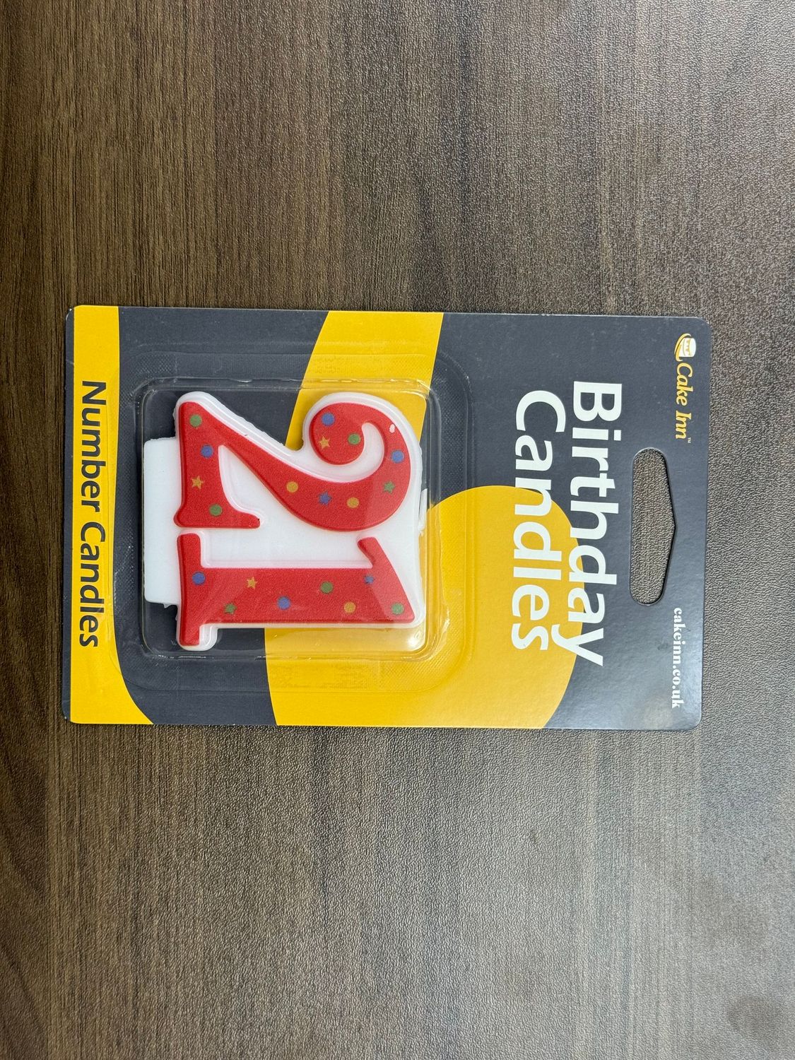 21 Number Candle  (Pack x24 ) I792