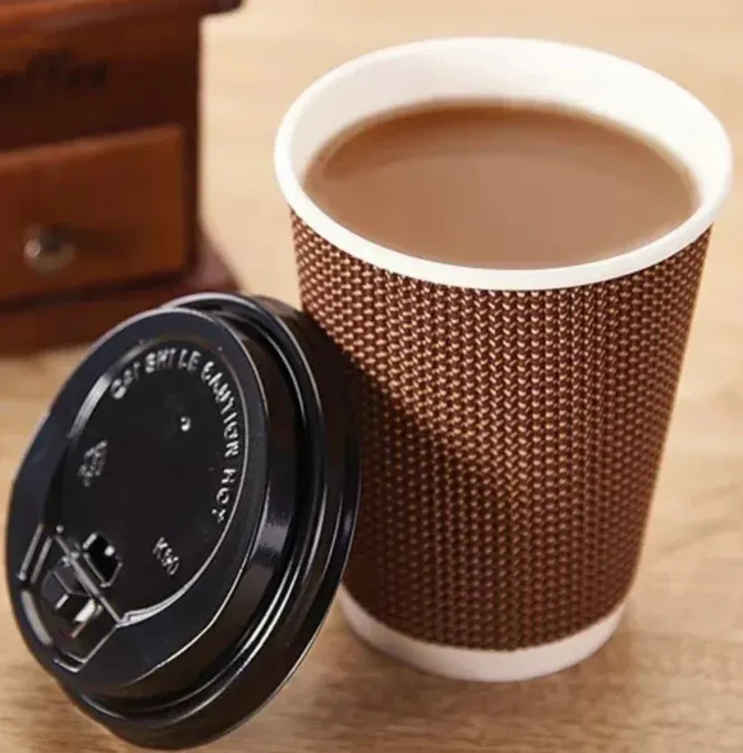 12oz Disposable coffee cups with lids (Pack of 100)