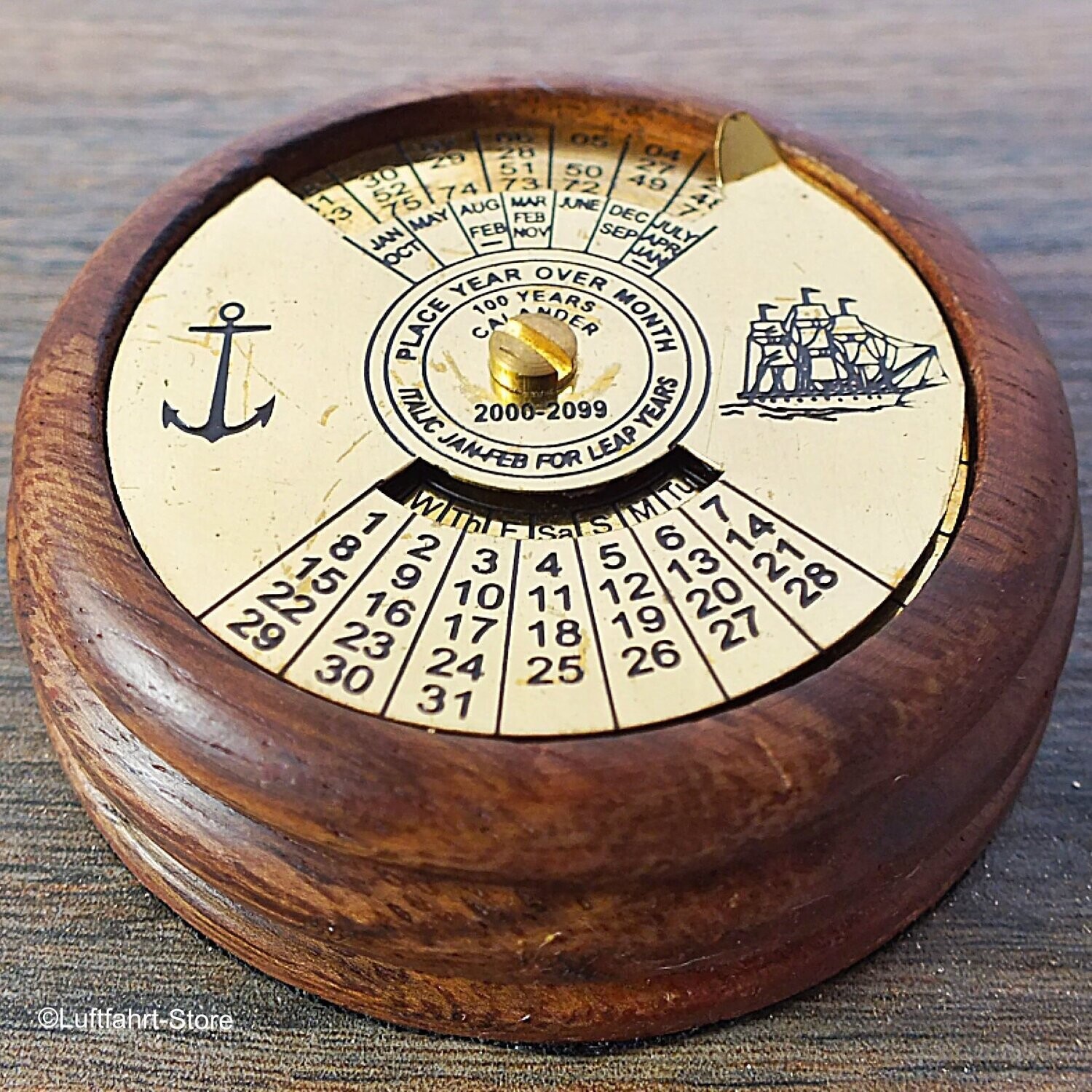 Schlüsselanhänger  alter 100 Jähriger Kalender  Maritime Dekoration  4 cm 