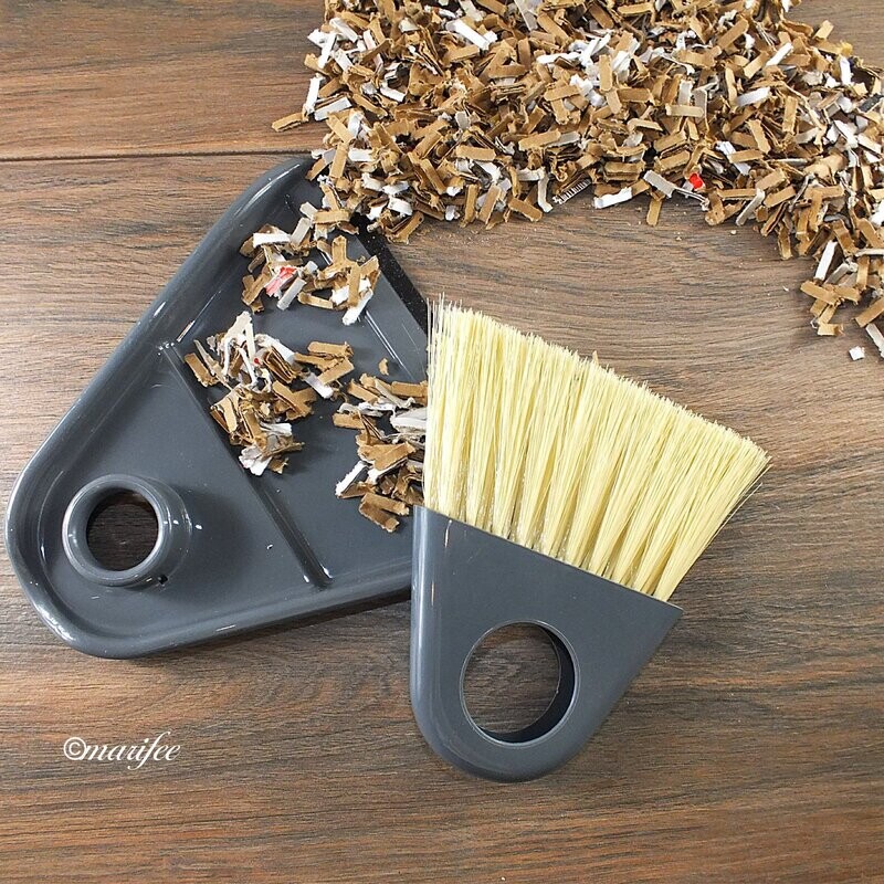 Tischkehr-Set/ Tischreinigungsset/ Tischbesen 2-teilig Tischkehr-Set/ Tischreinigungsset/ Tischbesen 2-teilig