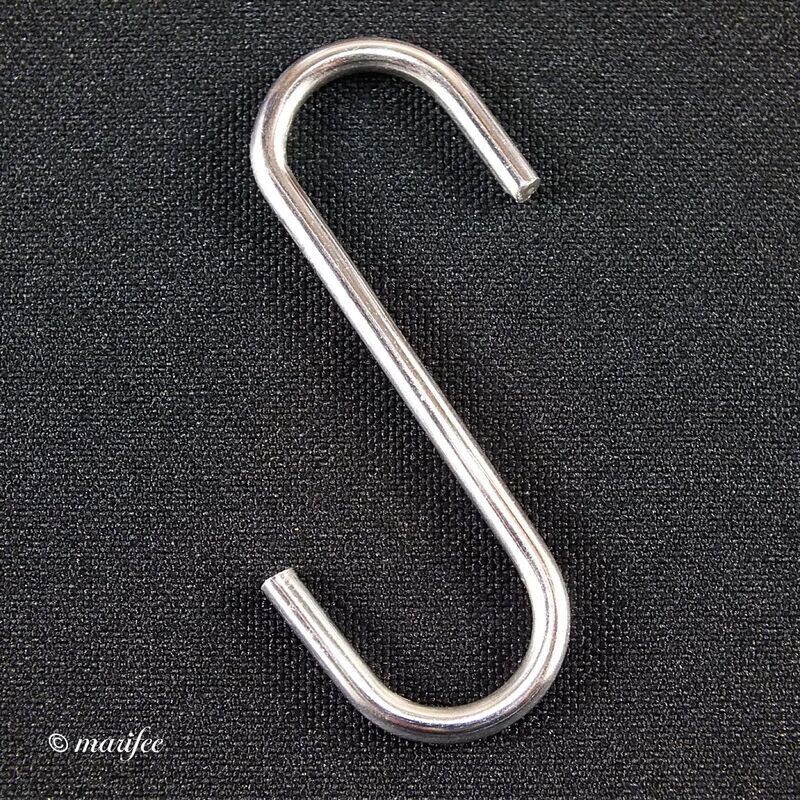 S-Haken symmetrisch,  2 Stück 53 x 35 x 2,8 mm, Metallhaken