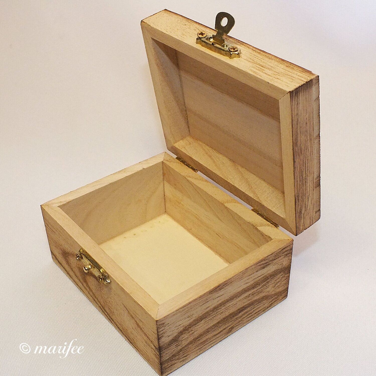 Holzkästchen, Geschenkbox, Zeder, 100 x 78 x 54 mm