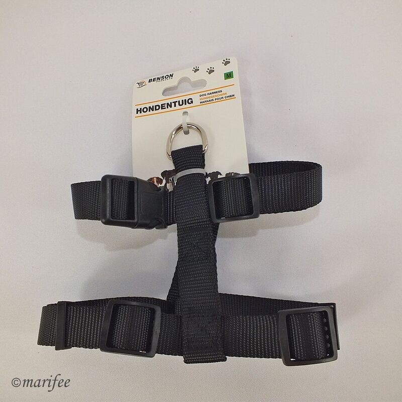 Hundegeschirr Grösse M, Brustumfang 35–55 cm, Nylon Hundegeschirr Grösse M, Brustumfang 35–55 cm, Nylon
