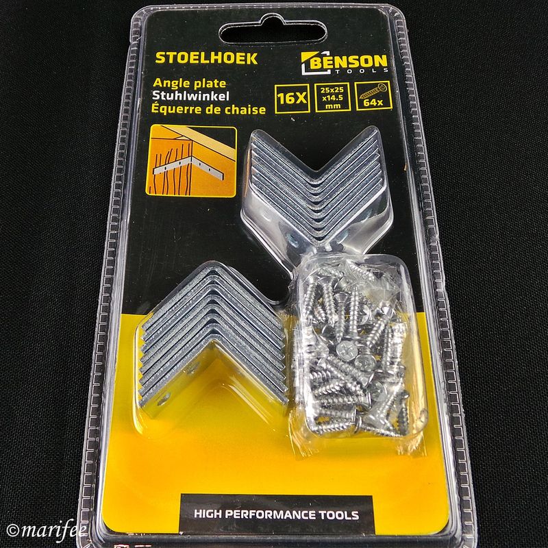 Stuhlwinkel 25 × 25 × 14,5 mm, 16 Stück inkl. 64 Schrauben Stuhlwinkel 25 × 25 × 14,5 mm, 16 Stück inkl. 64 Schrauben