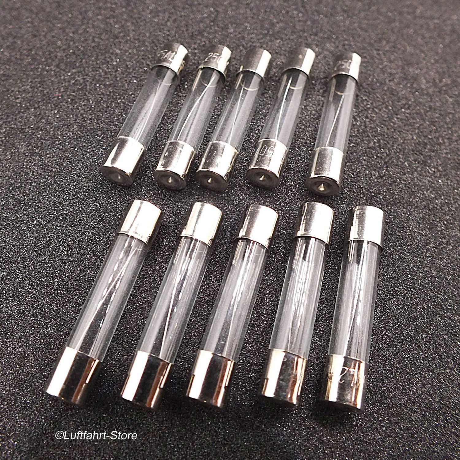 Feinsicherungen,  6 × 30 mm 10 Stück F2AL 250 V