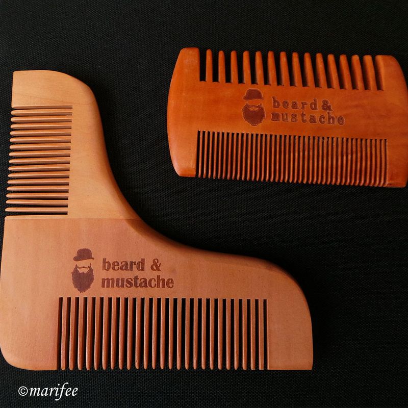 Holz-Bartkamm-Set in Geschenkbox, Beard & Mustache Holz-Bartkamm-Set in Geschenkbox, Beard & Mustache