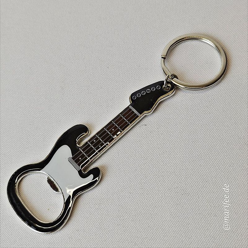 E-Gitarren-Flaschenöffner mit Magnet und Schlüsselring E-Gitarren-Flaschenöffner mit Magnet und Schlüsselring