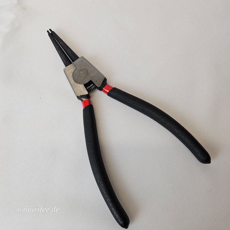 Sprengringzange für Außensprengringe, gerade, isoliert