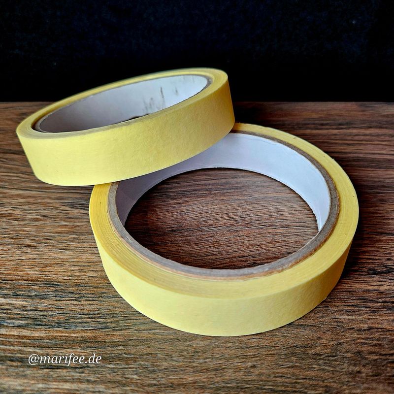 Flachkrepp Klebeband beige, 19 mm × 25,00 m Flachkrepp Klebeband beige, 19 mm × 25,00 m