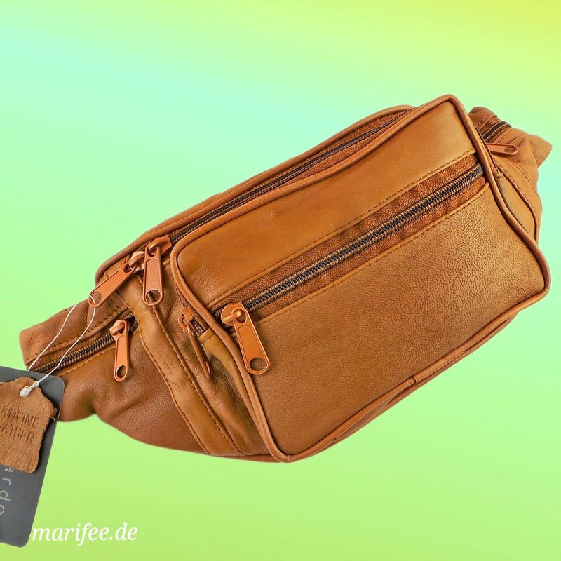 Bauchtasche Rehbraun, weiches Leder, 6 Fächer Bauchtasche Rehbraun, weiches Leder, 6 Fächer