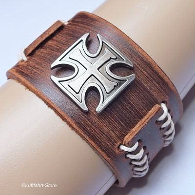 Armbänder