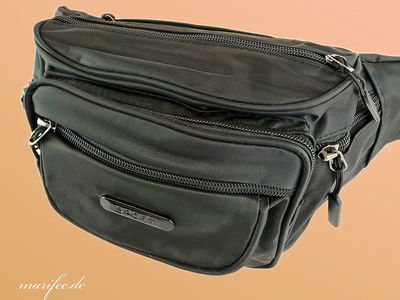 Grosse Bauchtasche Canvas, Unisex, 6 Fächer, Schwarz Grosse Bauchtasche Canvas, Unisex, 6 Fächer, Schwarz