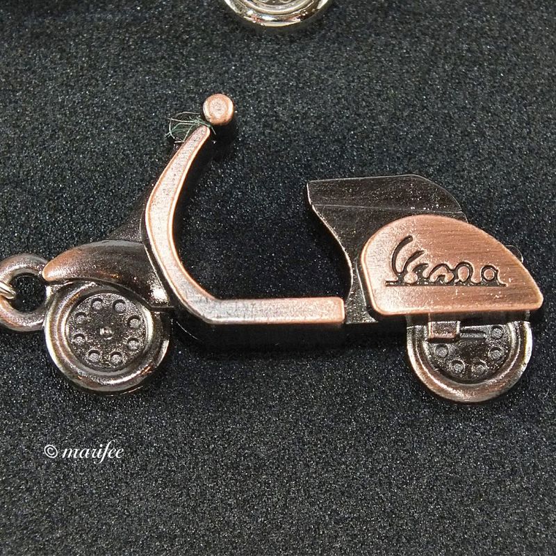 Schlüsselanhänger Vespa-Motorroller, 3D, bronzefarben