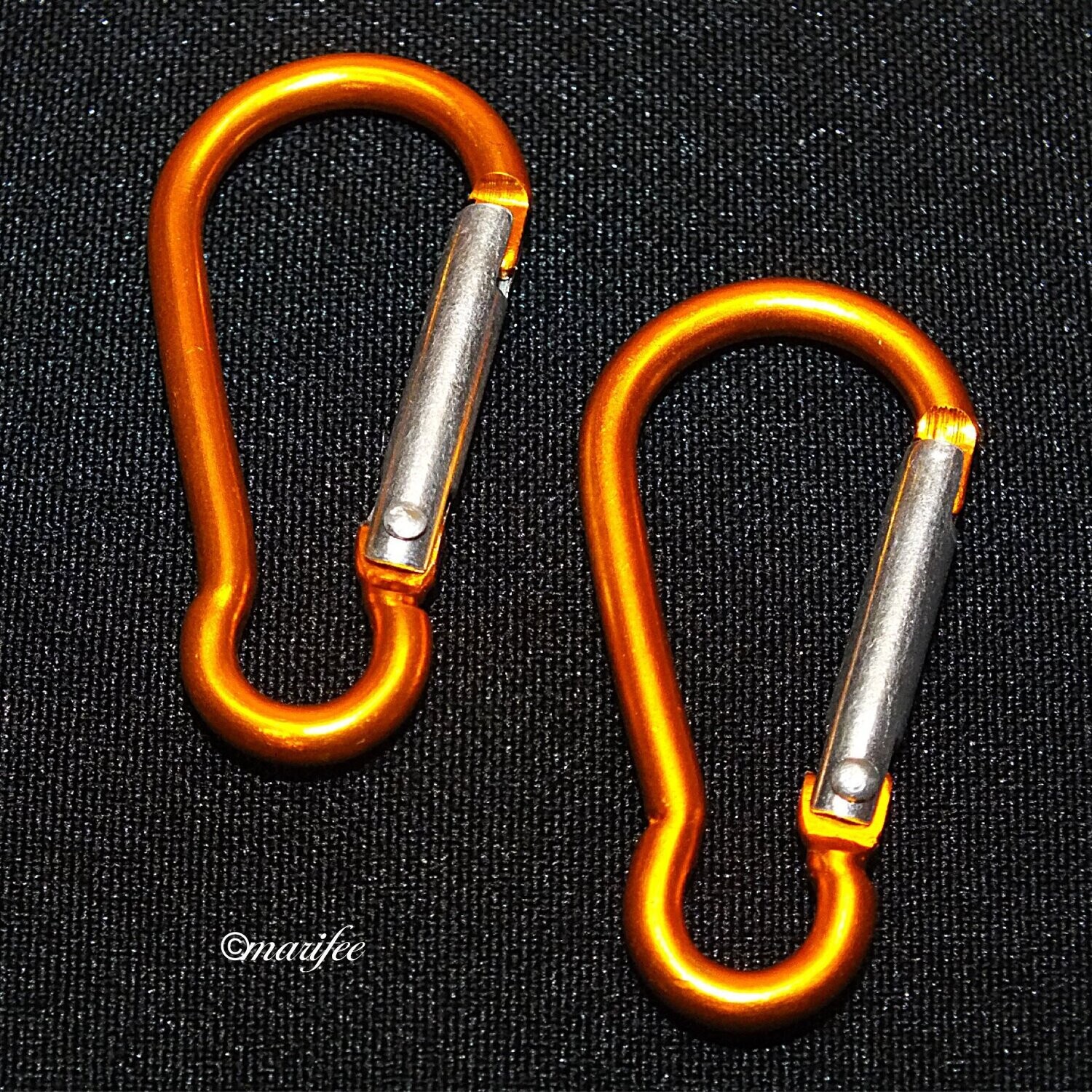 2 Stück Karabinerhaken Mini, Alu, Orange, 45 x 22 mm 2 Stück Karabinerhaken Mini, Alu, Orange, 45 x 22 mm