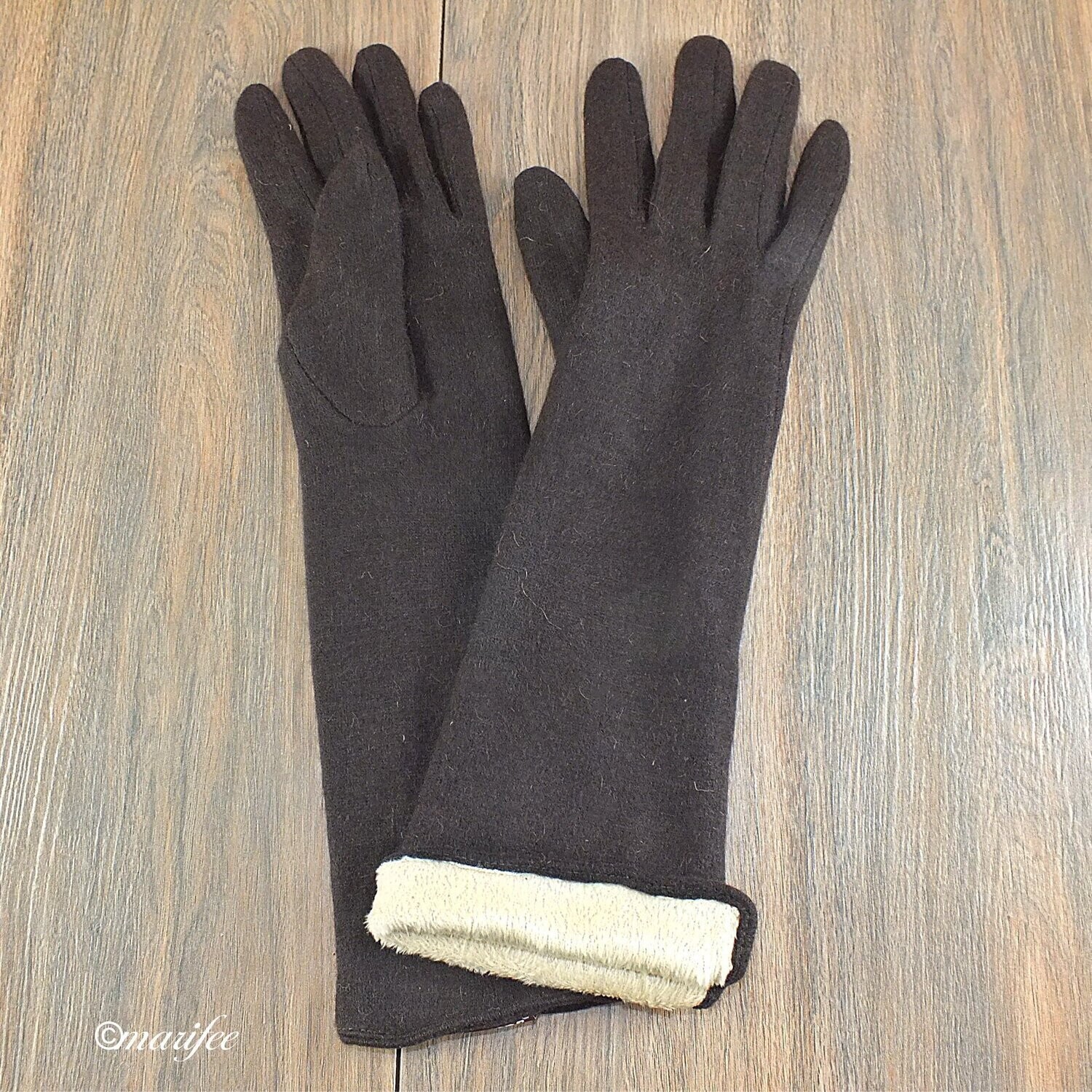 Lange Damen-Handschuhe, ca. 37 cm, gefüttert, Angora, Schwarz Lange Damen-Handschuhe, ca. 37 cm, gefüttert, Angora, Schwarz
