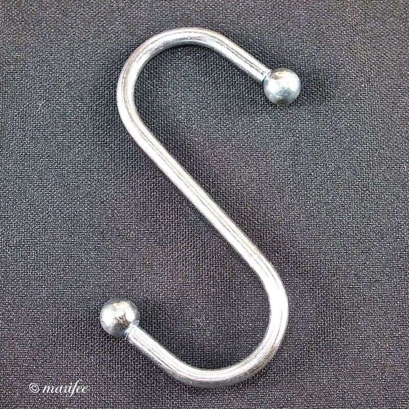 S-Haken symmetrisch, 1 Stück 70 x 65 x 3,7 mm, Metallhaken S-Haken symmetrisch, 1 Stück 70 x 65 x 3,7 mm, Metallhaken