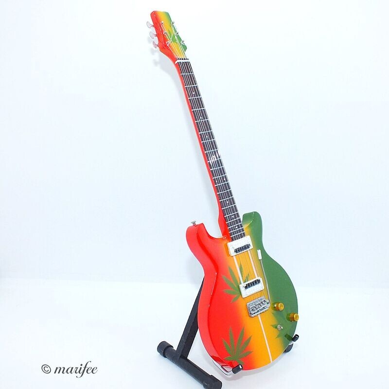 Miniatur-E-Gitarre, Reggae, Hanf, Bob Marley, Handarbeit Miniatur-E-Gitarre, Reggae, Hanf, Bob Marley, Handarbeit